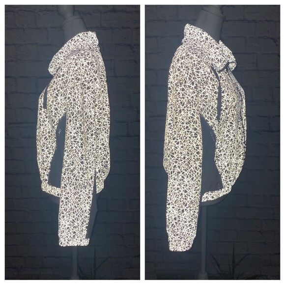 Fabletics Layla Reflective Jacket - Picture 4 of 15